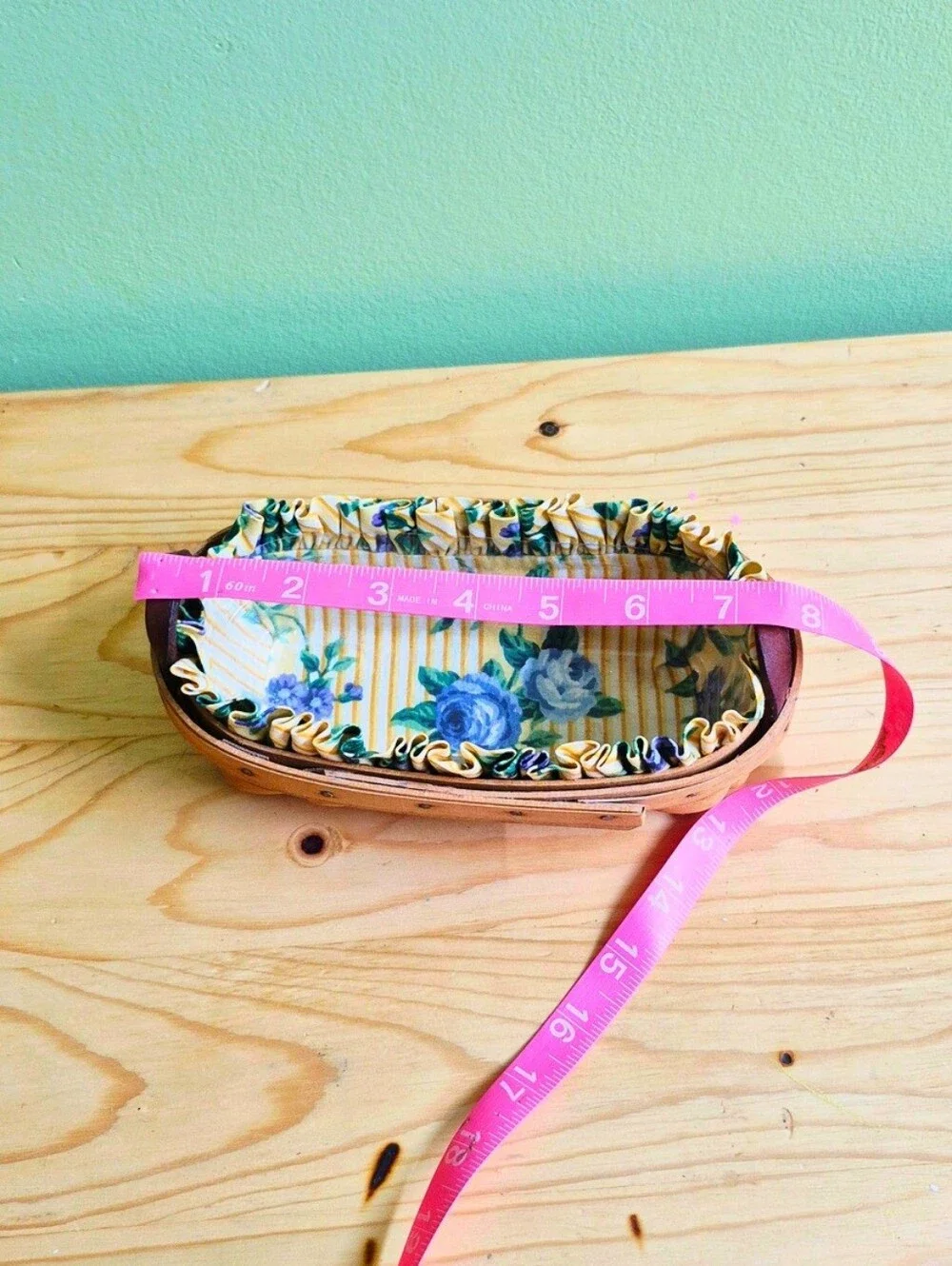 1996 Vintage Longaberger Cracker Basket with Leather Handles & Floral Liner
